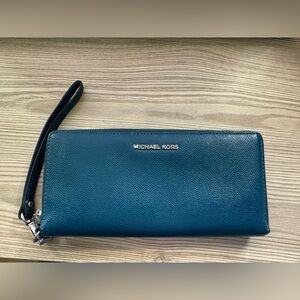 Michael Kors Blue/Teal Wristlet Wallet